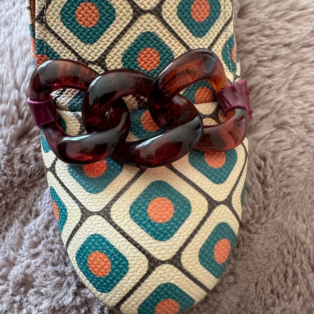 Chie Mihara Geometric Patterned Heels - Green and Red - Picture 3 of 11